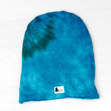 Load image into Gallery viewer, Teal Tie Dye Beanie
